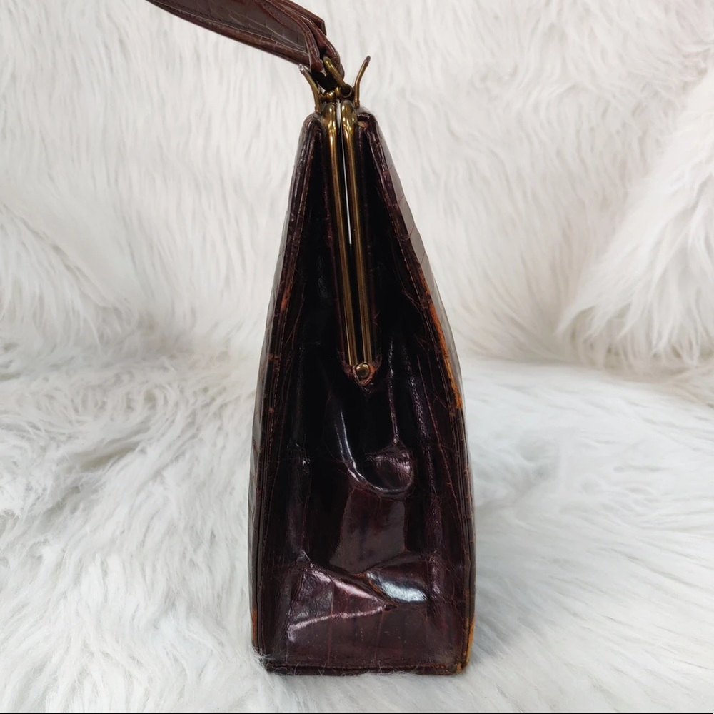 Vintage Bellestone Alligator Purse - Picture 6 of 6